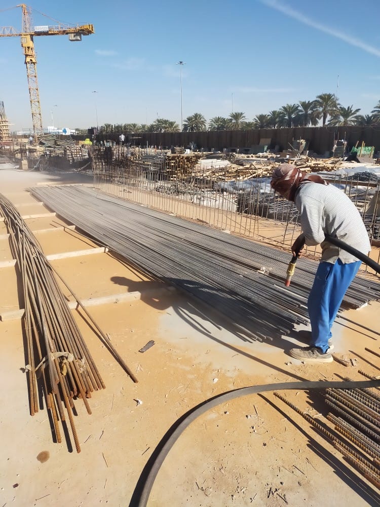 تنظيف الحديد والحجر بالرمل